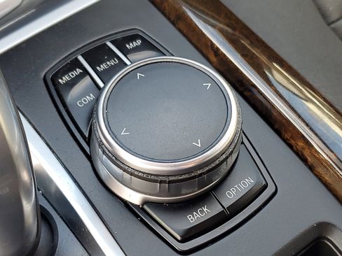 Used 2017 BMW X5 xDrive40e image 31