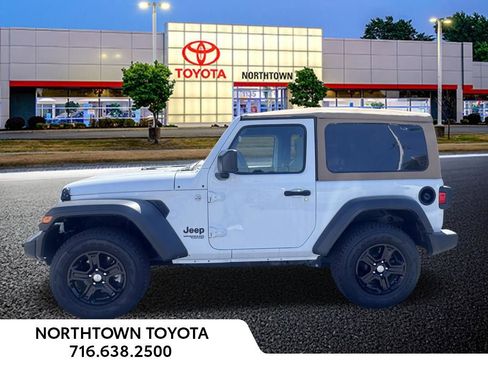 Used 2021 Jeep Wrangler Sport AWD/4WD image 2
