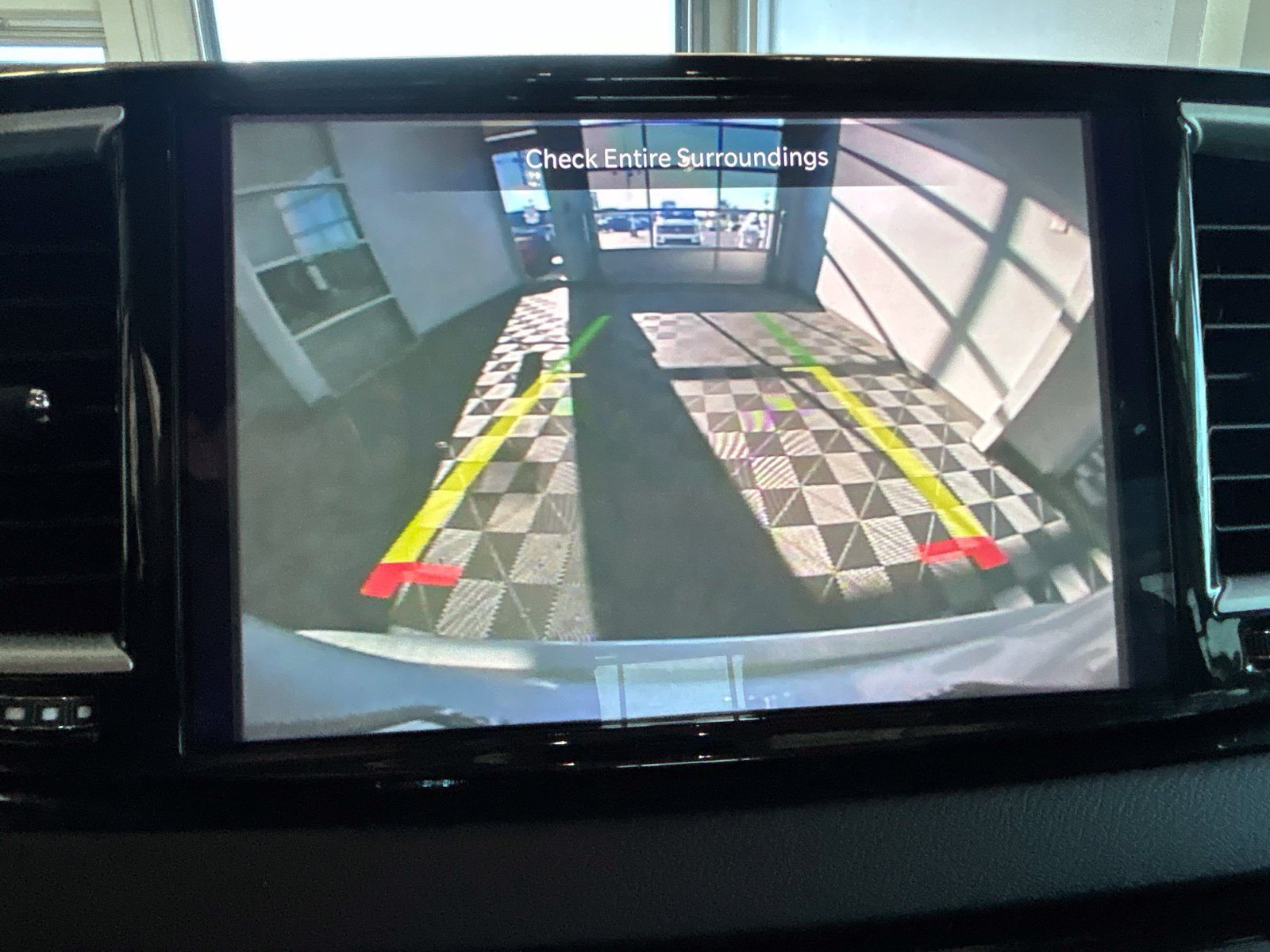 Used 2024 Chrysler Pacifica Touring-L FWD image 29
