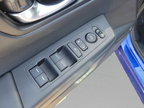 Used 2025 Honda CR-V EX image 22