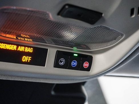 Used 2025 Chevrolet Trax LT image 24