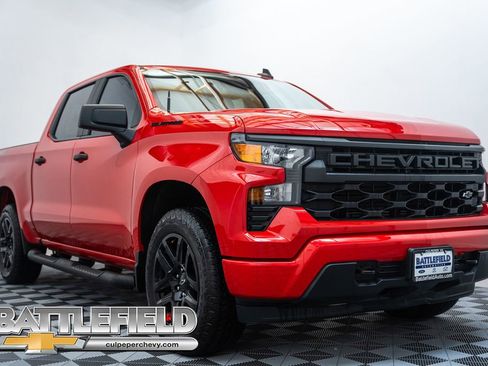 Used 2024 Chevrolet Silverado 1500 Custom w/ Turbomax Blackout Package AWD/4WD image 1