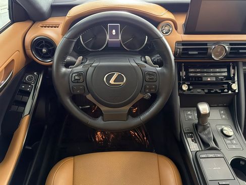 Used 2023 Lexus IS 300 w/ Comfort Package RWD image 29