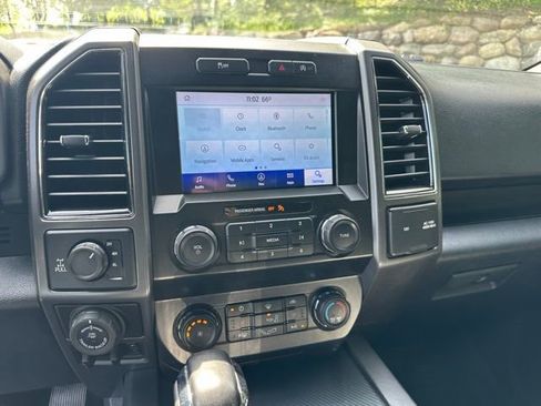 Used 2020 Ford F150 XLT w/ Equipment Group 302A Luxury AWD/4WD image 21