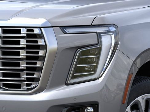 New 2026 GMC Yukon Denali w/ Advanced Technology Package AWD/4WD image 10