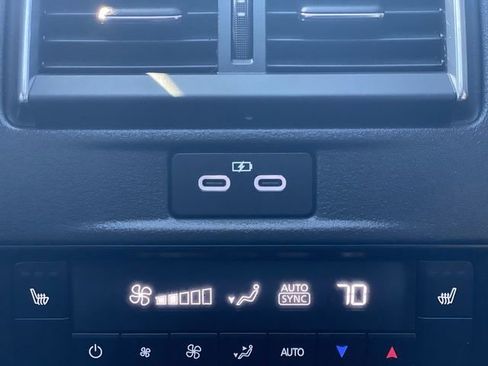 Certified 2025 MAZDA CX-70 Plug-In Hybrid w/ Premium Plus image 36