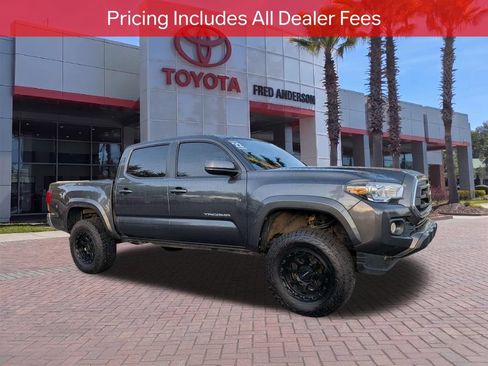Certified 2022 Toyota Tacoma SR5 RWD image 1