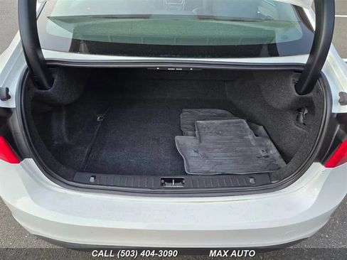 Used 2012 Volvo S60 T5 FWD image 16