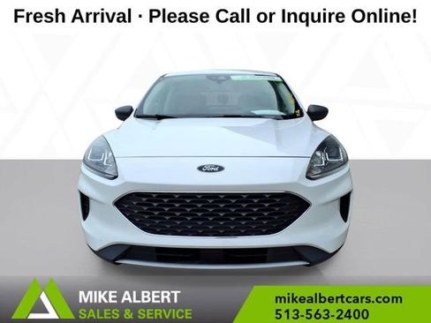 Used 2022 Ford Escape SE AWD/4WD image 2