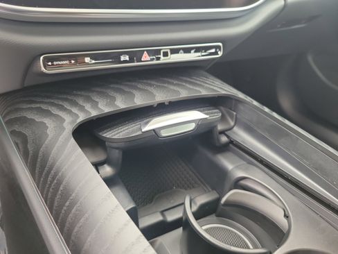 New 2026 Mercedes-Benz E 350 Sedan image 17
