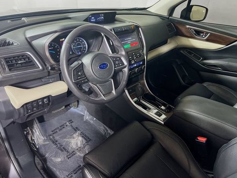 Used 2022 Subaru Ascent Touring AWD/4WD image 9