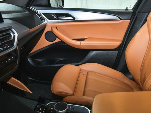 Used 2025 BMW X4 xDrive30i image 54