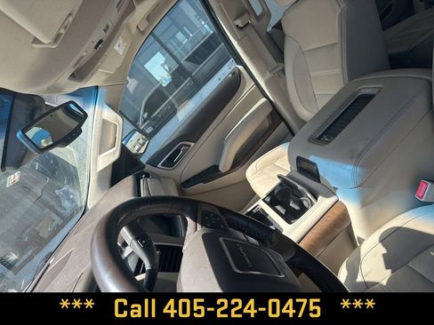 Used 2019 GMC Yukon XL Denali w/ Denali Ultimate Package image 14