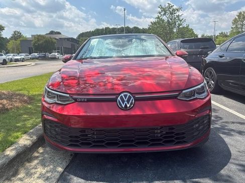 Used 2024 Volkswagen GTI SE FWD image 3