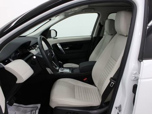 Used 2023 Land Rover Discovery Sport SE AWD/4WD image 9
