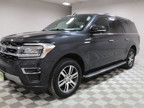 Used 2022 Ford Expedition Max Limited image 8