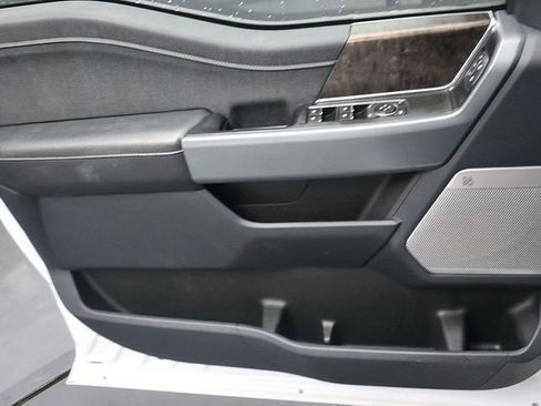 Used 2022 Ford F150 Lariat w/ Equipment Group 501A Mid image 21