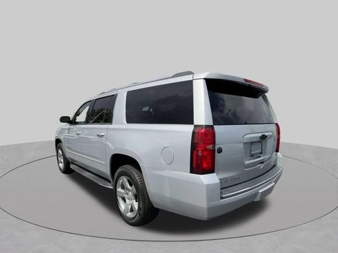 Used 2018 Chevrolet Suburban Premier AWD/4WD image 6