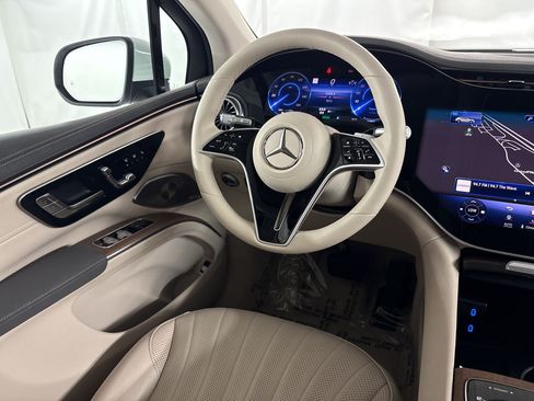 Certified 2024 Mercedes-Benz EQS 450+ SUV image 29