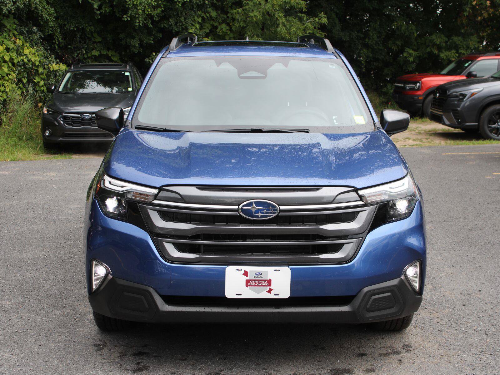 Certified 2025 Subaru Forester Premium AWD/4WD image 2