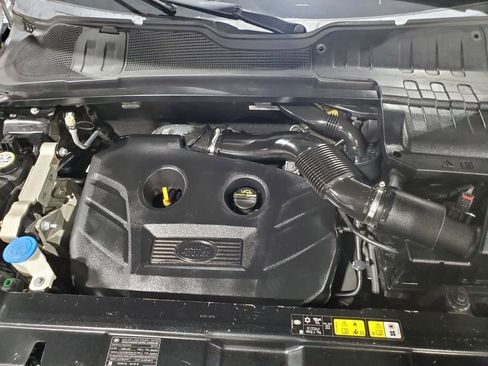 Used 2017 Land Rover Range Rover Evoque SE Premium image 43