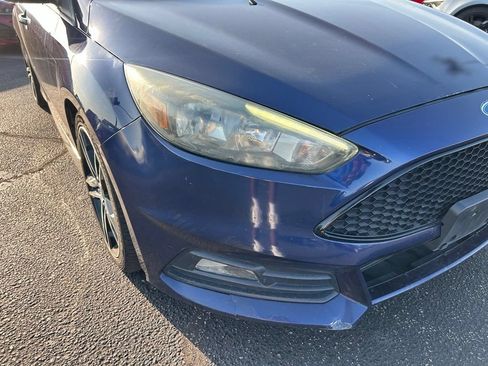 Used 2016 Ford Focus ST FWD image 2