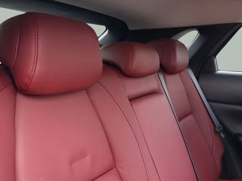 Used 2023 MAZDA CX-30 AWD 2.5 S w/ Preferred Package image 16