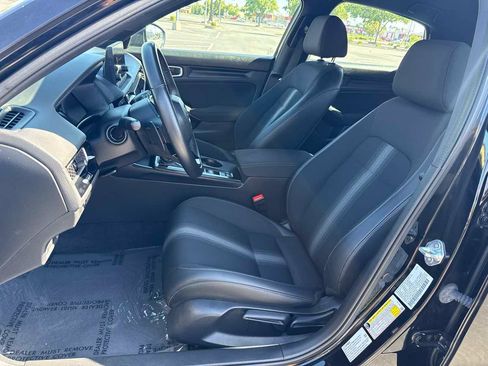 Used 2023 Honda Civic Sport image 12