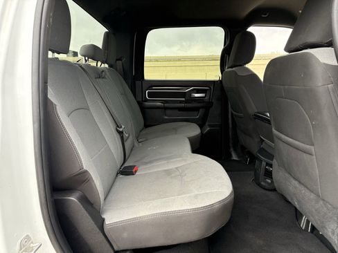 Used 2024 RAM 2500 Big Horn image 30