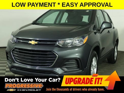 Used 2019 Chevrolet Trax LS AWD/4WD image 1