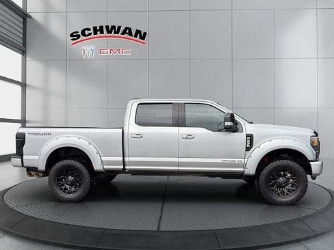 Used 2020 Ford F250 Lariat AWD/4WD image 3