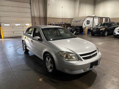 Used 2009 Chevrolet Cobalt LT image 4