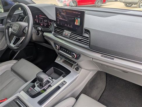 Used 2021 Audi Q5 2.0T Premium Plus w/ Premium Plus Package image 13