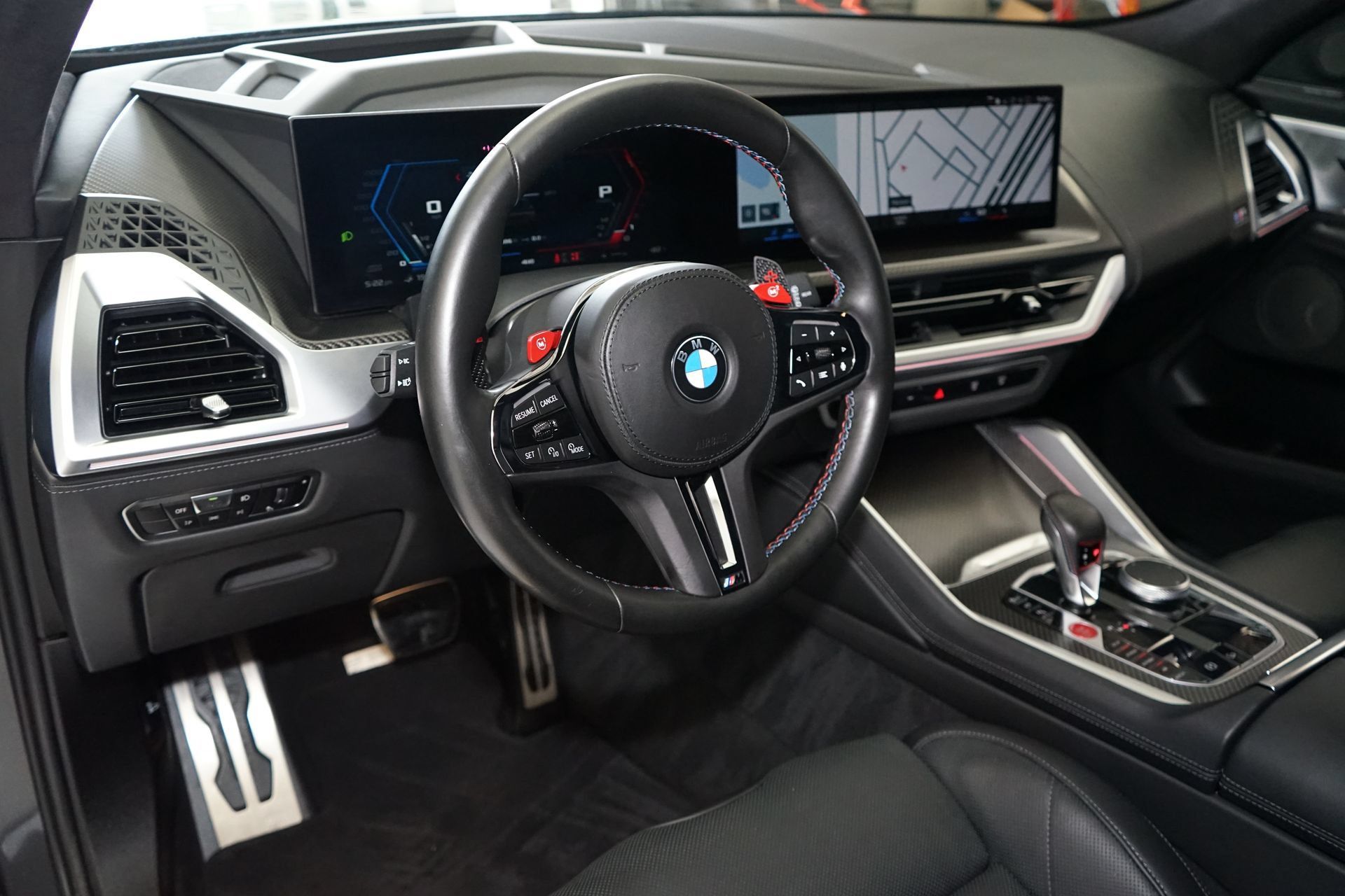 Used 2023 BMW XM AWD/4WD image 8