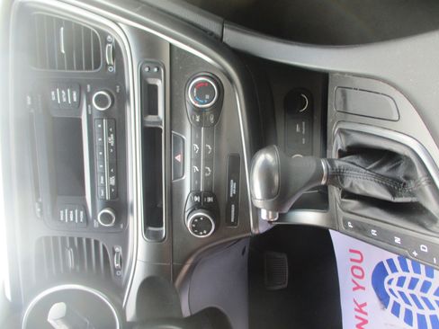 Used 2015 Kia Optima LX w/ LX Convenience Package image 11