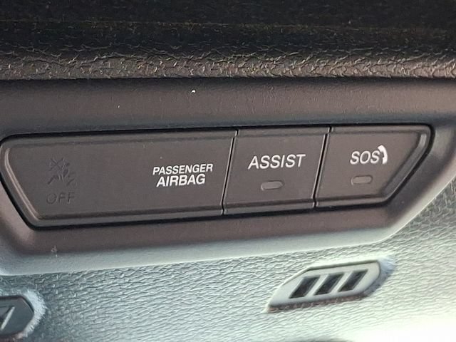 Used 2019 Jeep Wrangler Unlimited Sahara AWD/4WD image 26