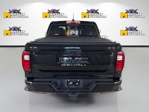 Used 2023 GMC Canyon Denali AWD/4WD image 6