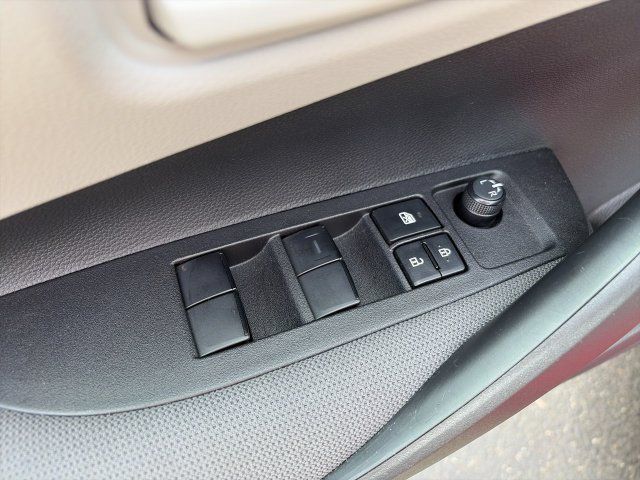 Used 2025 Toyota Corolla LE FWD image 13