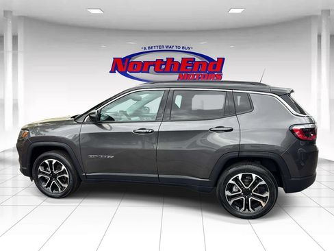 Used 2022 Jeep Compass Limited AWD/4WD image 6