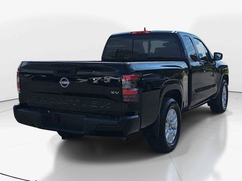 Used 2024 Nissan Frontier SV w/ SV Convenience Package RWD image 5