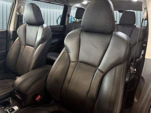 Certified 2022 Subaru Ascent Touring w/ Popular Package #2A image 23