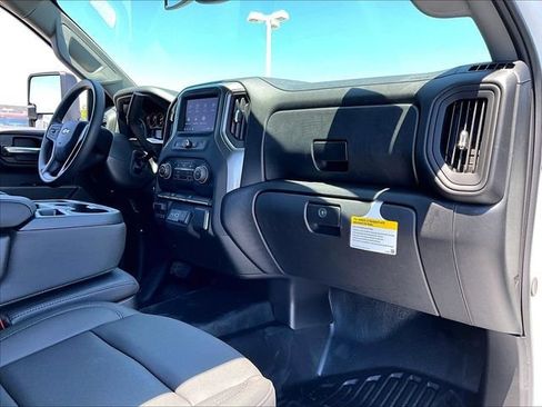 New 2026 Chevrolet Silverado 2500 W/T w/ WT Convenience Package AWD/4WD image 9
