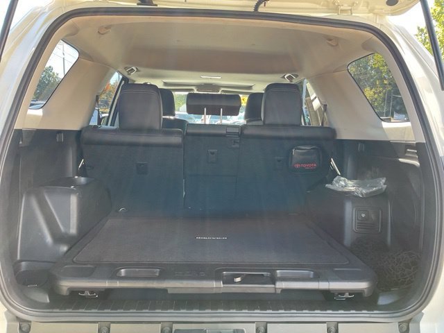 Used 2023 Toyota 4Runner Limited RWD image 10