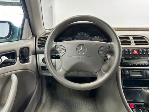 Used 2000 Mercedes-Benz CLK 430 Cabriolet image 75