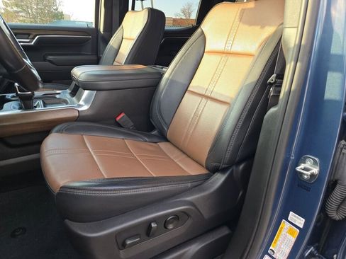 Used 2024 Chevrolet Silverado 1500 High Country AWD/4WD image 30