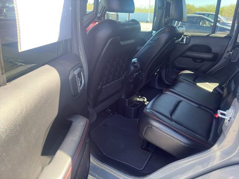 Used 2020 Jeep Wrangler Unlimited Rubicon image 16