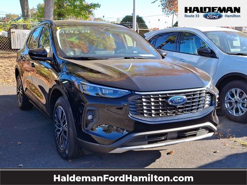 New 2024 Ford Escape SE w/ PHEV Premium Package FWD image 1