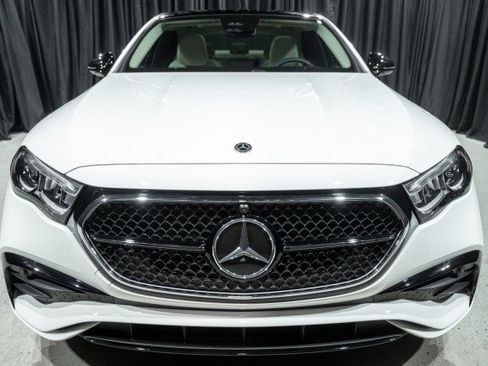 New 2026 Mercedes-Benz E 350 Sedan image 2