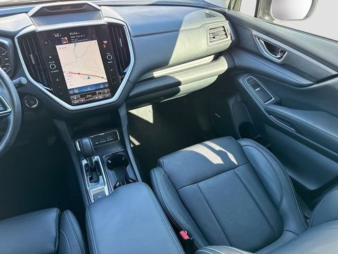 Certified 2023 Subaru Ascent Limited w/ Technology Package image 32