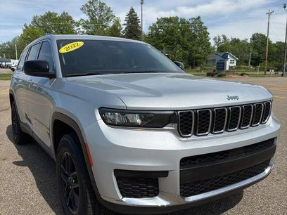 Used 2022 Jeep Grand Cherokee L Laredo w/ Luxury Tech Group I